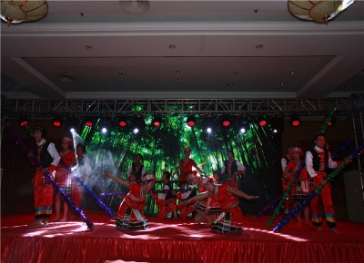 贵玻员工自排舞蹈