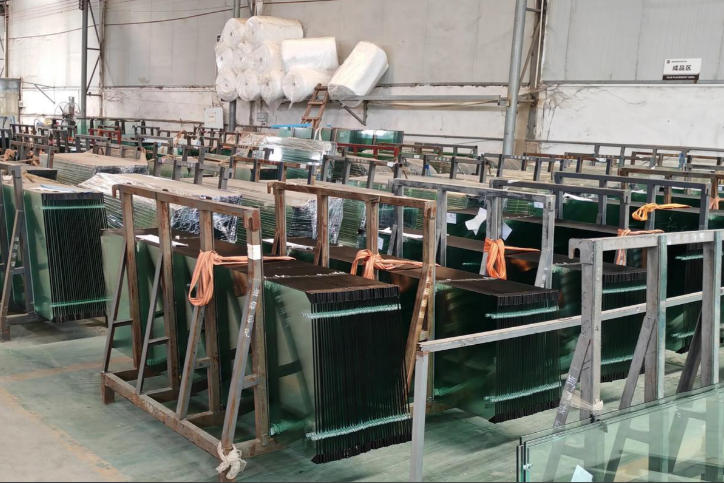 贵州钢化玻璃厂家 贵州钢化玻璃厂家